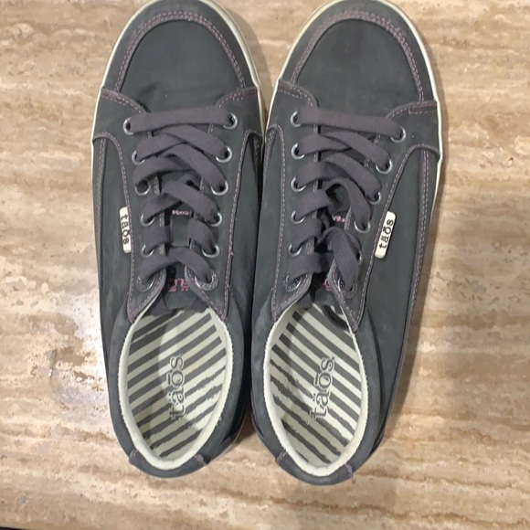 Taos canvas shoes - Picture 4 of 4